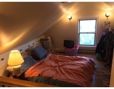 8 Williams Ct unit 2, Somerville, MA 02143 - photo 7