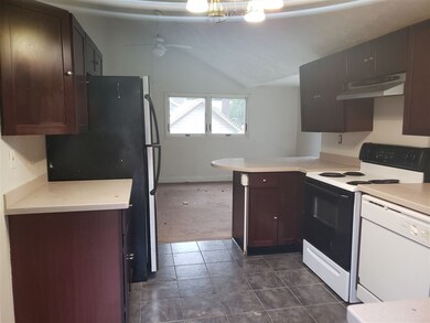 1 London Rd, Salem, NH 03079 - photo 5