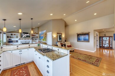 715 Walnut St, Edmonds, WA 98020 - photo 4