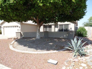 3026 N Olympic 003