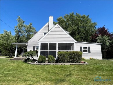 325 W Holland St, Archbold, OH 43502 - photo 2