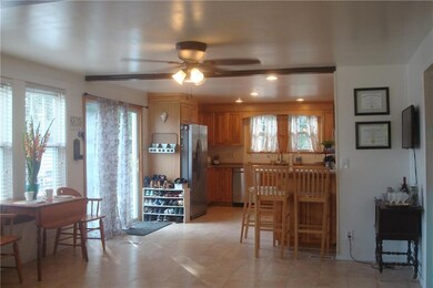 17 Jeannette Ave, Old Orchard Beach, ME 04064 - photo 6