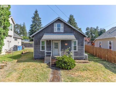 2727 E St, Washougal, WA 98671 - photo 2