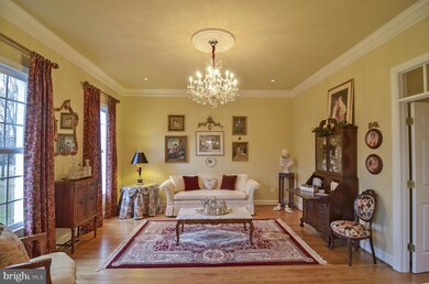 7964 Valderrama Ct, Gainesville, VA 20155 - photo 3