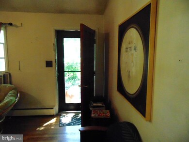 8417 Aubrey Dr, Manassas, VA 20111 - photo 3