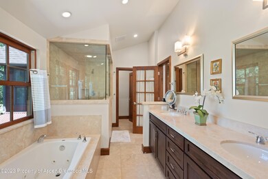 Primary Suite Bathroom