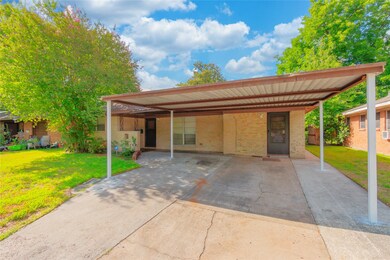 130 Bizerte St, Houston, TX 77022 - photo 2