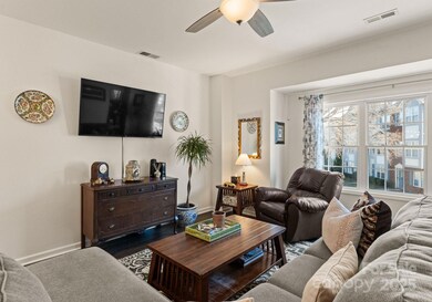 9930 Treeside Ln unit C, Matthews, NC 28105 - photo 4