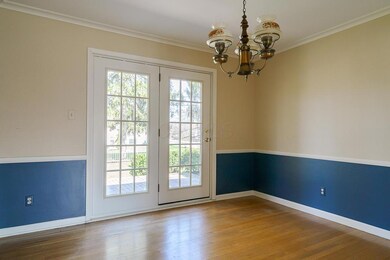 3082_Halesworth_dining room
