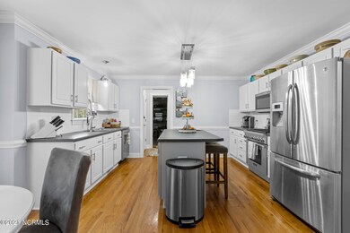 636 Merchant Dr, Winterville, NC 28590 - photo 4