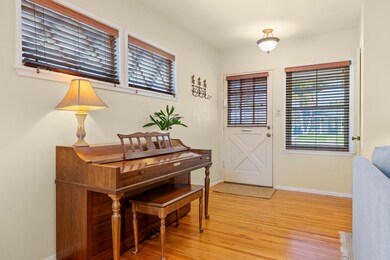 UpmarketMedia-2694Bea-30