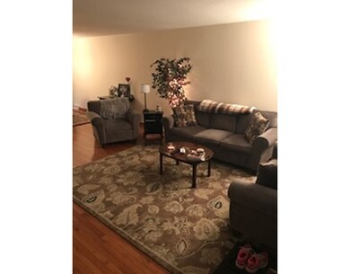 489 Elsbree St unit 3, Fall River, MA 02720 - photo 4