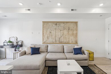 1602 Ridge Ave unit 2, Philadelphia, PA 19130 - photo 2