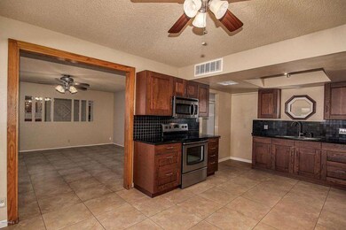 1344 N Dakota St, Chandler, AZ 85225 - photo 3