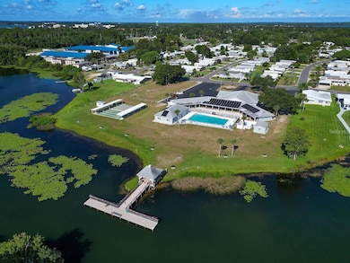 1043 Capella Dr, Tavares, FL 32778 - photo 4