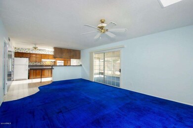 Family room 2