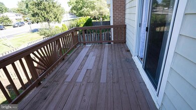 6004 Mardale Ln, Burke, VA 22015 - photo 4