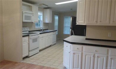 16 Rock Hill Road Extension, Asheville, NC 28803 - photo 6