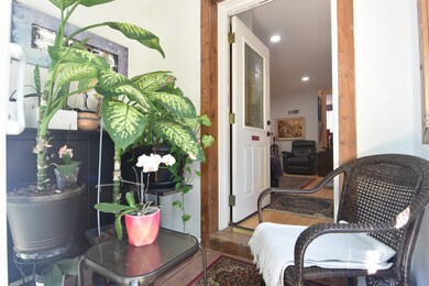 6049 N Francisco Ave, Chicago, IL 60659 - photo 2