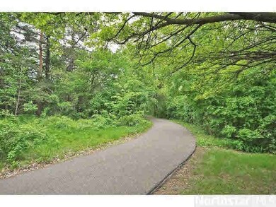 1320 Westwood Hills Rd, St. Louis Park, MN 55426 - photo 4