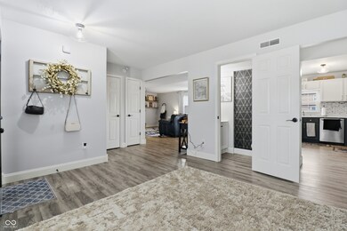 1137 Chateaugay Ct, Whiteland, IN 46184 - photo 5