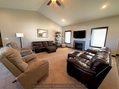 3310 Pinehurst Place, Grand Island, NE 68803 - photo 5