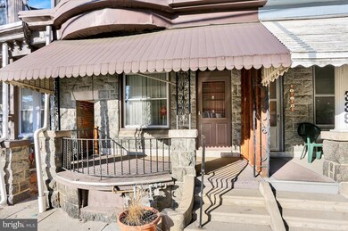 341 W Windsor St, Reading, PA 19601 - photo 5