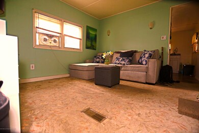Living room 2