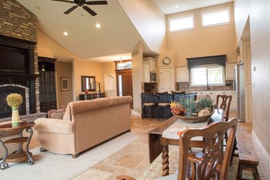 377 N 300 W, Blackfoot, ID 83221 - photo 2