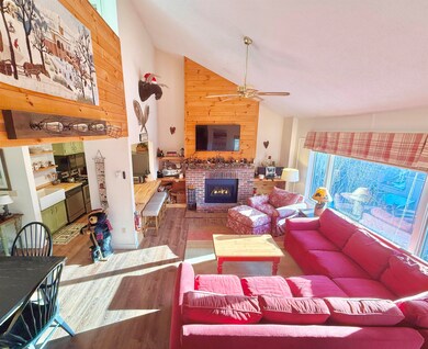 337 Handle Rd unit Pines K, West Dover, VT 05356 - photo 4