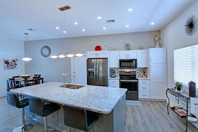 Garnette Kitchen with Dining view