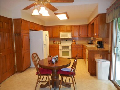 715 Raven, Raymore, MO 64083 - photo 5