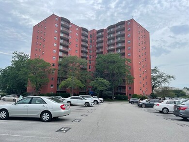 Sagamore Place Condominiums unit 509, Quincy, MA 02171 - photo 2