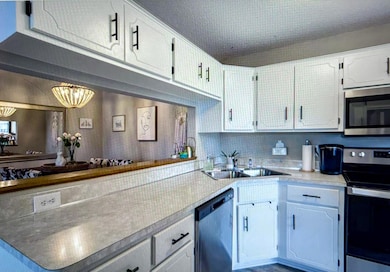 7610 15th Street Ln N unit 907, Saint Paul, MN 55128 - photo 4