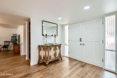 1305 E Steamboat Bend Dr, Tempe, AZ 85283 - photo 4