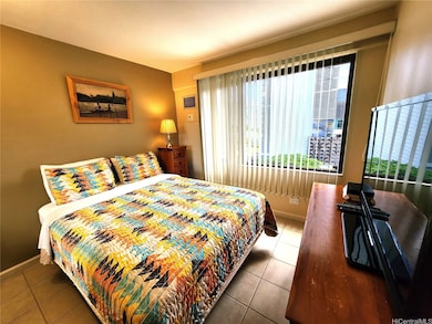 The Four Paddles unit 703, Honolulu, HI 96815 - photo 7
