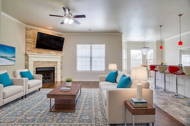 4621 Daybreak Ln, Enid, OK 73703 - photo 5