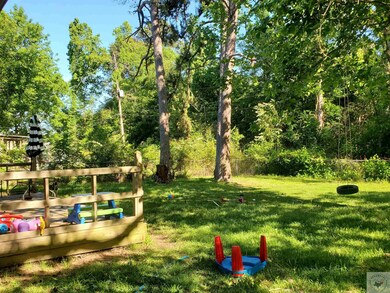 1024 Louise Ln, Wake Village, TX 75501 - photo 2