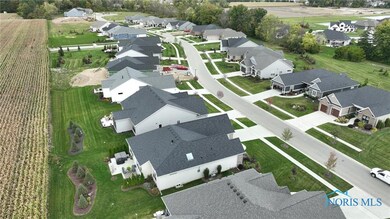 4321 Post Office Cir, Maumee, OH 43537 - photo 3