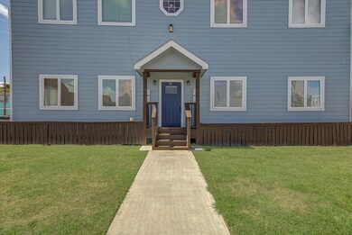 1017 11th St unit 2, Galveston, TX 77550 - photo 4