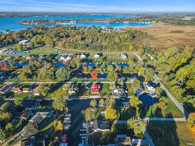 11900 N Rumpelstiltzkin Dr, Cromwell, IN 46732 - photo 4