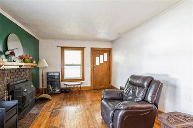 1148 Douglas Ave, Des Moines, IA 50313 - photo 3