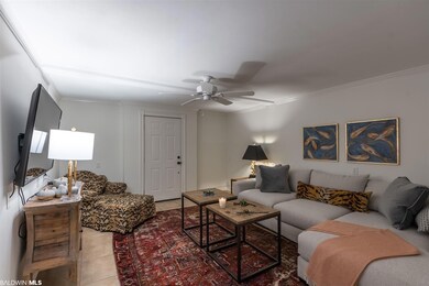 Large Bonus room, great for office, hobby/art room