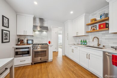 Kitchen with Bertazzoni appliances