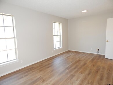 3800 Brookwood Dr, Tyler, TX 75701 - photo 4