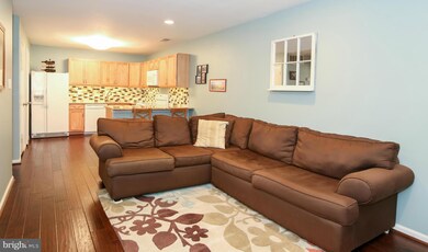 5700 Brewer House Cir unit T2, Rockville, MD 20852 - photo 3