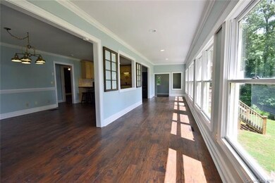 Look at the beautiful sunroom as you walk in the h