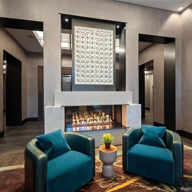 369 N Old Woodward Ave unit 206, Birmingham, MI 48009 - photo 4