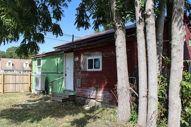 320 West St, Hatfield, MA 01088 - photo 3