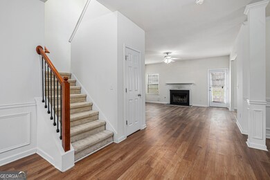 6037 Hemperly Rd, Atlanta, GA 30349 - photo 4